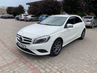 Mercedes A-Class foto 3