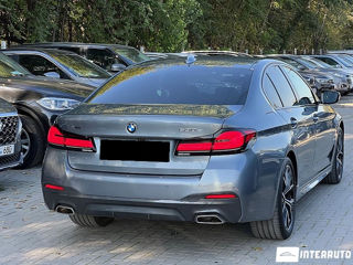 BMW 5 Series foto 5