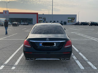 Mercedes E-Class foto 5