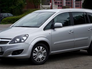 Opel Zafira foto 5