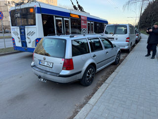 Volkswagen Golf foto 6