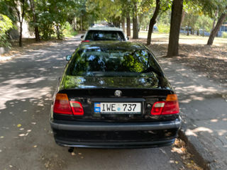 BMW 3 Series foto 10