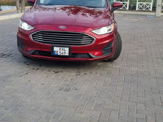 Ford Fusion foto 6