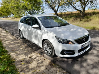 Peugeot 308 foto 8