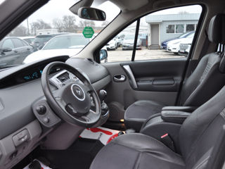 Renault Grand Scenic foto 10