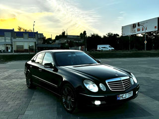 Mercedes E-Class