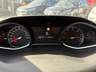 Peugeot 308 foto 10