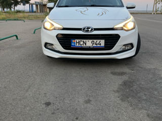 Hyundai i20 foto 3