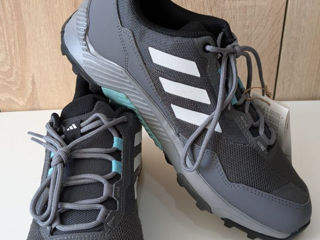 Adidas Terrex 40 (2/3) foto 2