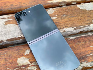 Samsung Galaxy Z Flip 5 Black 512gb  фото 1