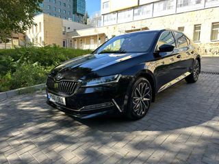 Skoda Superb foto 4