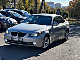 BMW 5 Series foto 3