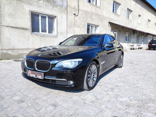 BMW 7 Series foto 1