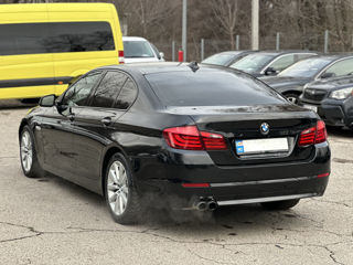 BMW 5 Series foto 4