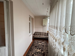 Apartament cu 3 camere, 70 m², Autogara, Bălți foto 4