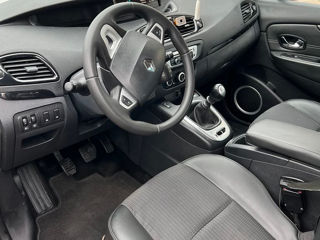 Renault Grand Scenic foto 7