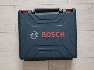 Bosch 0615990HV1 GSR 12V-15 +новый.
