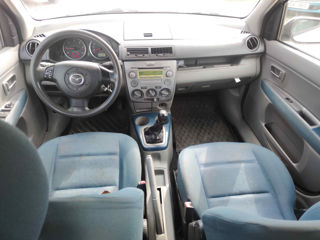 Mazda 2 foto 6