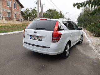 Kia Ceed foto 4