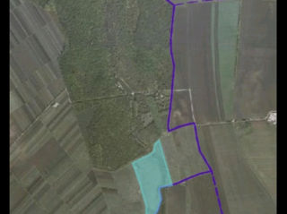 Teren (26ha) situat în zona Orheiul Vechi, lîngă pădure de 700ha