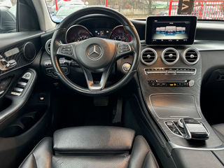 Mercedes GLC foto 8