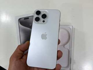 iPhone 15 pro max 1TB (doar 10 cicluri) foto 5