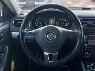 Volkswagen Jetta foto 11