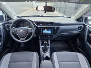 Toyota Auris foto 6