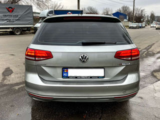 Volkswagen Passat foto 6