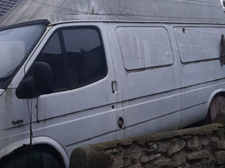 Dezmemrare Ford Transit foto 2