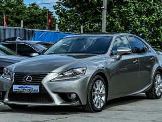 Lexus IS Series