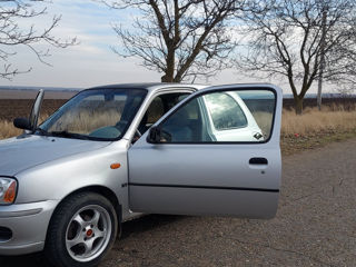 Nissan Micra foto 9