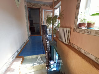 Casă în 2 nivele! str. A. Sciusev, Centru, 52m2! foto 11