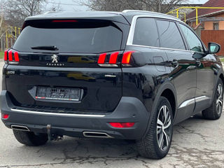 Peugeot 5008 foto 4