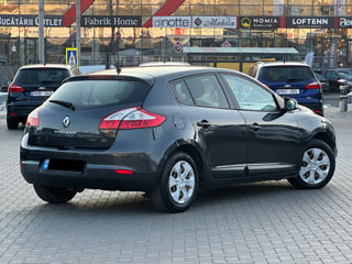 Renault Megane foto 4