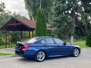 BMW 5 Series foto 3