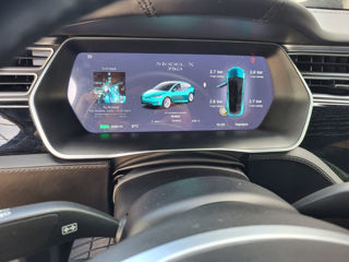 Tesla Model X foto 5