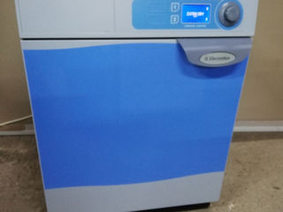 Uscator Electrolux professional!! 380v!! foto 1