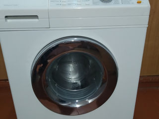 Miele W377 Novotronic. 3350 de lei