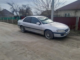 Opel Omega