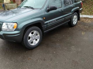 Jeep Grand Cherokee foto 2