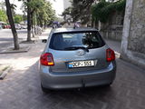 Toyota Auris foto 9