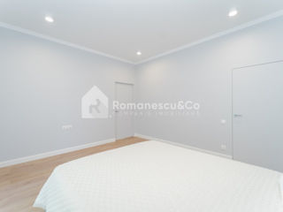 Apartament cu 2 camere, 76 m², Centru, Chișinău foto 6