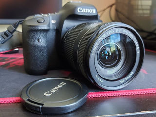 Продам Canon EOS 7D с объективом.