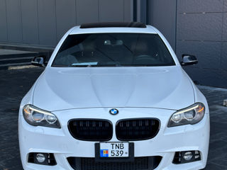 BMW 5 Series foto 3