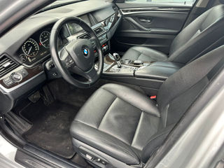 BMW 5 Series foto 12