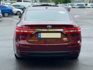 Toyota Avalon фото 5