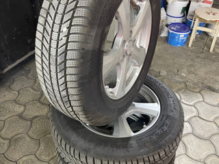 Roti Hyundai santa fe 235/65R17 foto 2