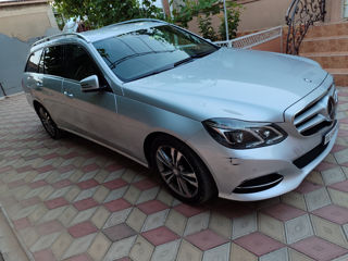 Mercedes E-Class foto 2