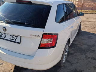 Skoda Fabia foto 4